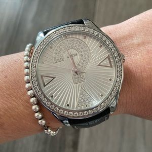 New Leather Ladies GUESS Watch with Crystals (comes with box)